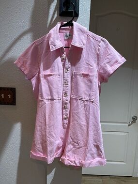 NWT Pink Short-Sleeve Button Show Me Your MUMU Romper ladies Size Medium